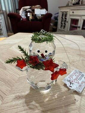 GANZ Kissing Krystals Teenie Ornament with Red Accents